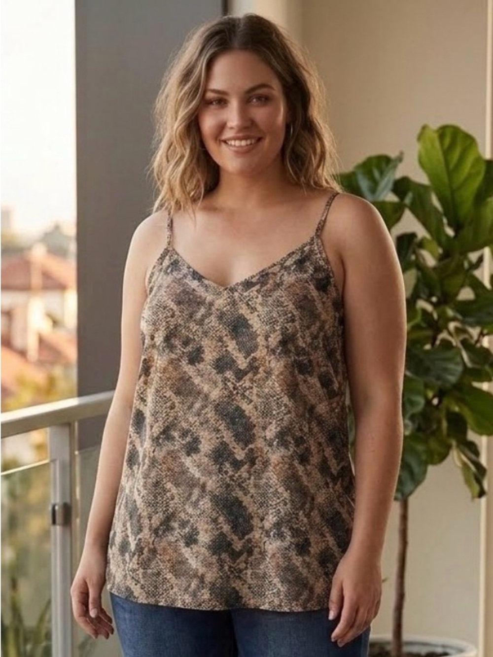 Torrid Snake Print Camisole Top Women's Size 2‎ (2X 18/20)